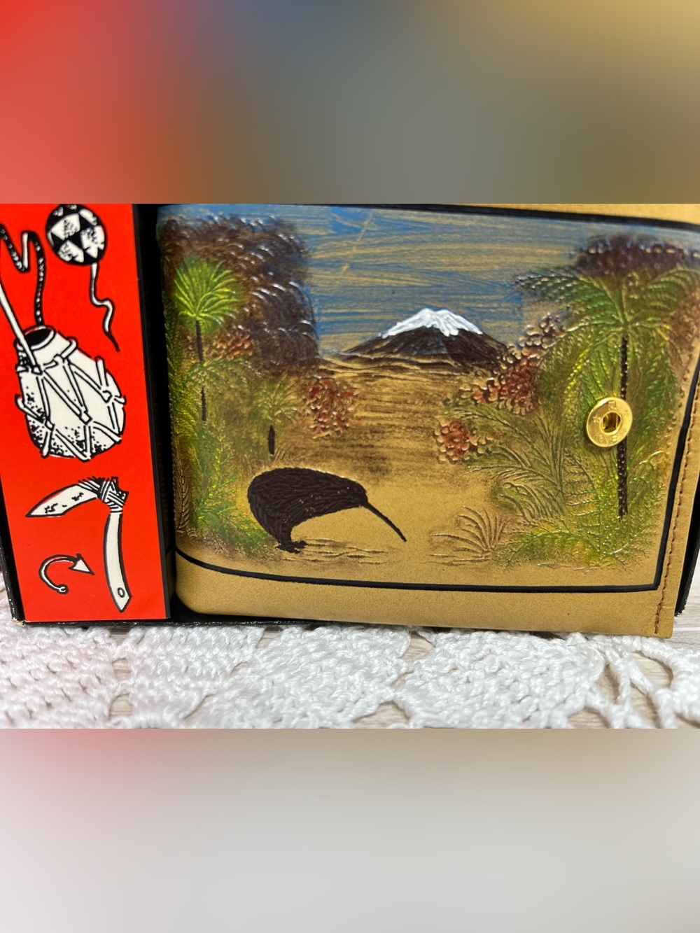 Vintage New Zealand Leather Kiwi Bird Wallet